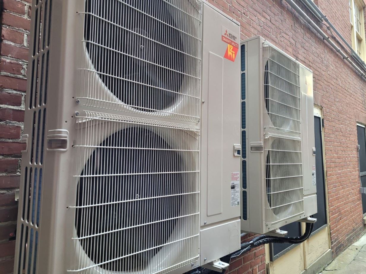 Blumer Room Heat Pump Condensers