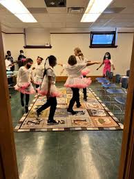 FY23-LCC-27164 MUSIC DANCE.EDU  I AM AUTISTIC   I AM FANTASTIC